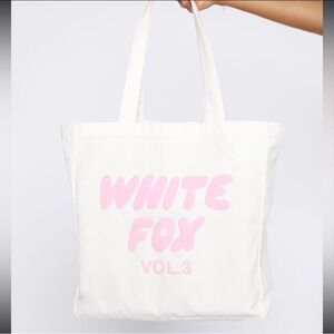 White Fox Offstage Tote Bag White/Pink